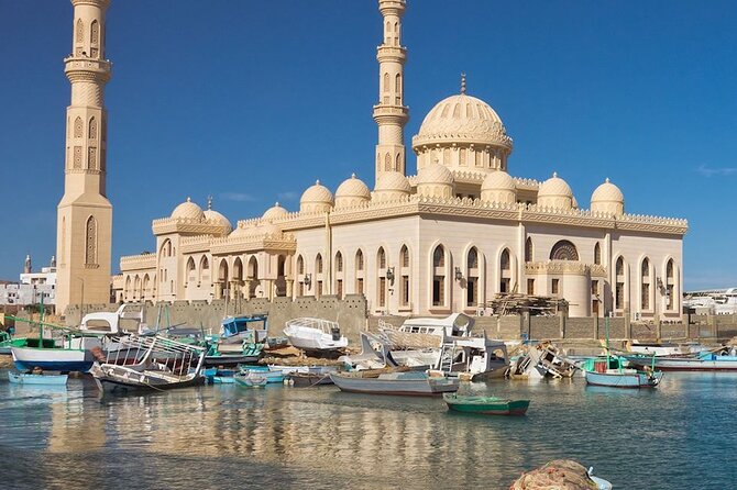 discovery City Tour and Egyptian Papyrus & Handicrafts - Hurghada - Fish market: where Hurghada’s daily seafood starts