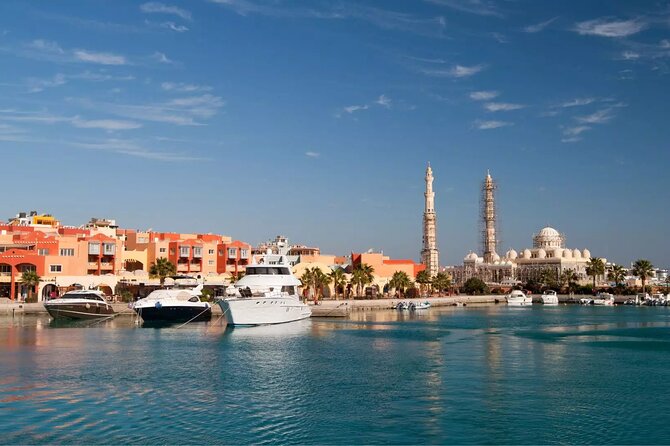 discovery City Tour and Egyptian Papyrus & Handicrafts - Hurghada - Hurghada New Marina: Red Sea views and upscale shopping contrast