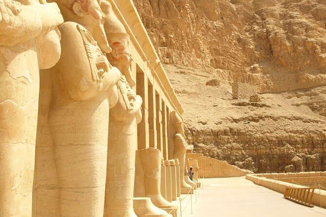 Egypt Deluxe Vacations 12 Days 11 Nights - Giza pyramids day: more time, real options, and big-photo energy