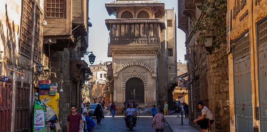 Egypt: Islamic and Coptic Cairo Guided Full-Day Tour - Walking El Moez Street Inside the Ancient Walls