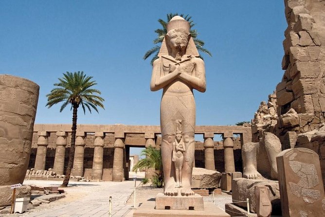Egypt trip package for 8 nights with tours and a Nile cruise trip - Arrival in Cairo: easy first steps, then you’re off