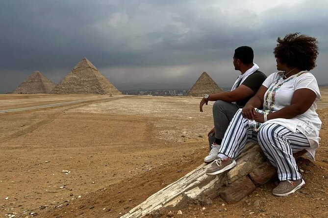 Egyptian Museum and Giza Pyramids - Egyptian Museum: 250,000 pieces, so you need focus