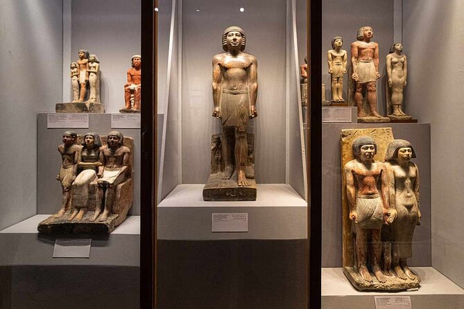 Egyptian Museum & Giza Pyramids in Cairo Private Tour Guide - Getting Tickets, Avoiding Hassle, and Buying Souvenirs Without Getting Stuck