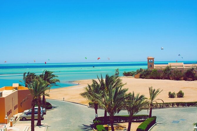 EL Gouna City Tour: Guided Tour with Shopping Stops from Hurghada - The 3-Hour Rhythm: Pickup, Private Group, and Realistic Timing