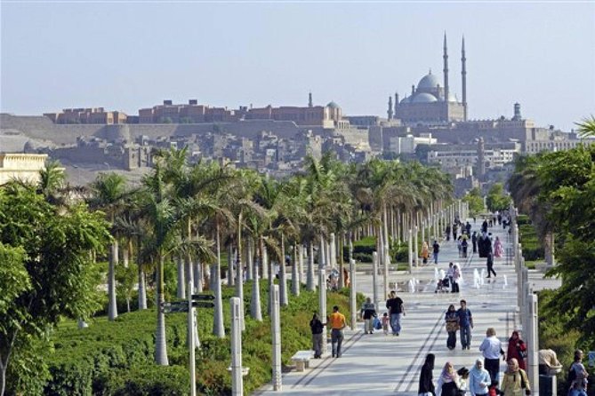 El Moez Street and Al Azhar Park Day Tour in Cairo - El Darb El Asfar: mosques and schools that shaped the city