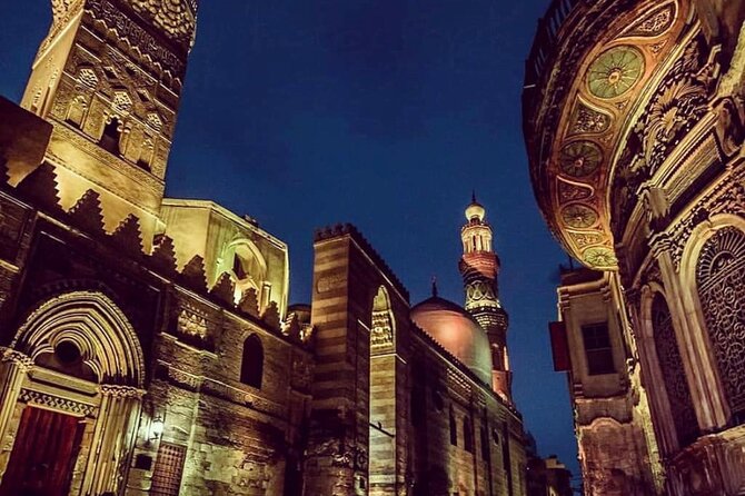 Engage with Egyptian Life - Meeting at Bab al-Futuh: Finding Your Bearings Fast