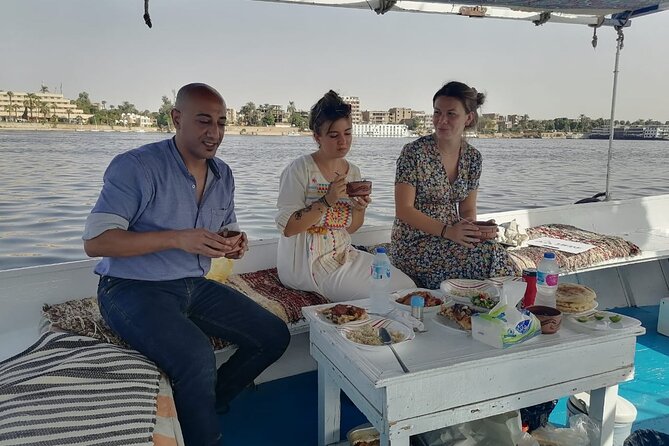 Enjoy The hot Air Balloon,Kings Valley,Sailing Felucca,Camel Ride in Luxor - Camel ride plus horse and carriage: classic Luxor in a short window