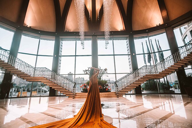 Epic Flying Dresses in Egypt - 4 Hours Private Photoshoot in Giza - Pose Coaching and the Smile Problem: What to Do When the Wind Takes Over