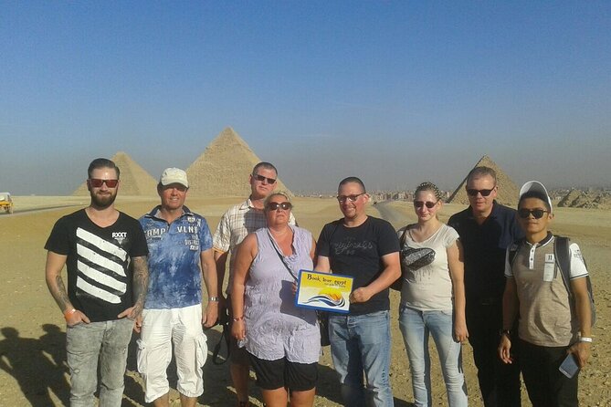 Excursion Hurghada Cairo Pyramids by plane - Small Group - Group size and guide quality: what being with a small team changes
