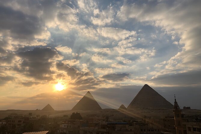 Experience Private Tour of Pyramids in Giza - The Great Pyramid of Khufu: the stop everyone remembers