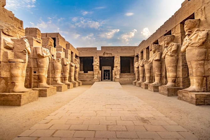Explore Luxor: West & East Banks Plus Hot Air Balloon Ride - Hatshepsut at Deir el-Bahari: A Temple Built for a Pharaoh Who Broke Expectations