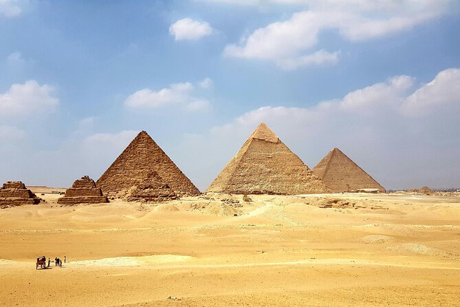 Explore pyramid half day tour - Practical comfort tips for the Giza walk