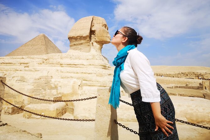 Exploring Egypt's Marvels: Giza, Saqqara, Memphis & Dahshur - Cheops (Khufu) area: seeing the wonder, plus the inside-pyramid decision
