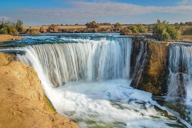 Fayoum Oasis Tour to Karanis, Qarun Lake, Wadi El Rian Waterfalls - Qarun Lake by boat: salty water and serious birdlife
