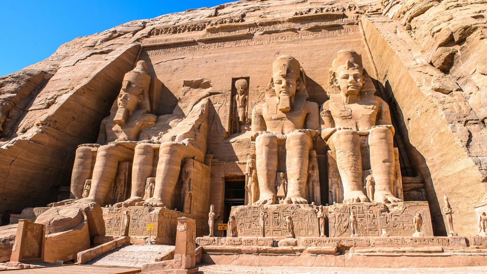 From Aswan: Abu Simbel Day Tour with Private Guide and Car - Real-World Logistics: Desert Roads, Naps, and Crowd Control