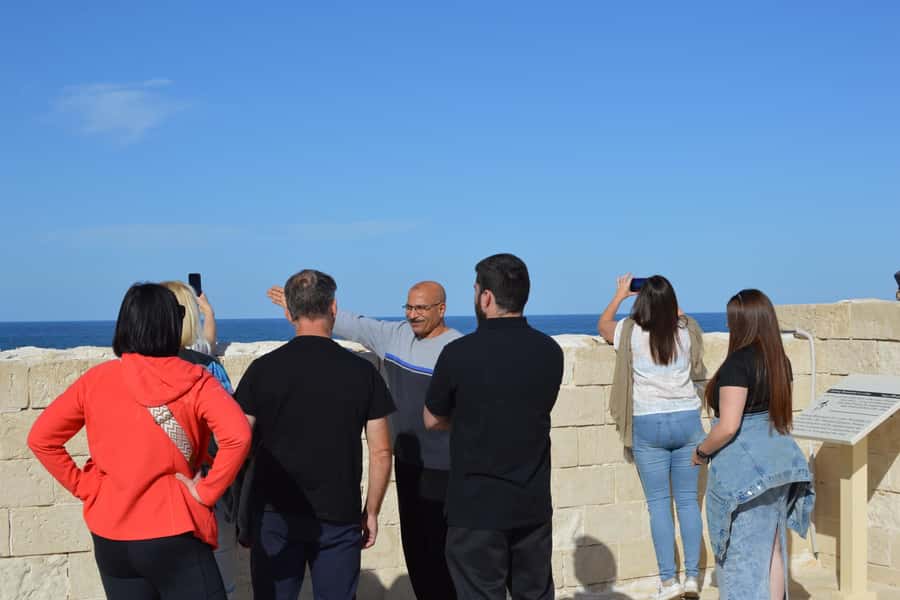 From Cairo: Historical Alexandria Shared Day Tour with Lunch - Serapeum of Alexandria and the Roman Theater in Kom El-Deka
