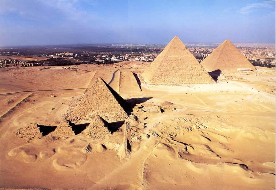 From Cairo or Giza: Giza Pyramids and Sphinx Private Tour - A Four-Hour Private Sprint Through Giza