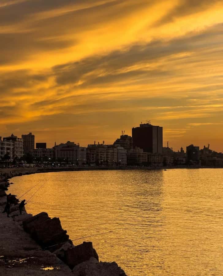 From Cairo: Overnight Trip to Alexandria - Underwater monuments and harbors: why the East Harbor story matters