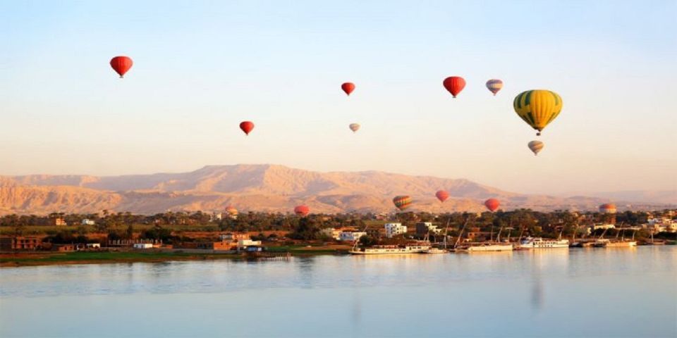 From Hurghada: 1-Night in Luxor, Hot Air Balloon, & Transfer - Sunrise hot air balloon over Luxor temples: what makes it worth it