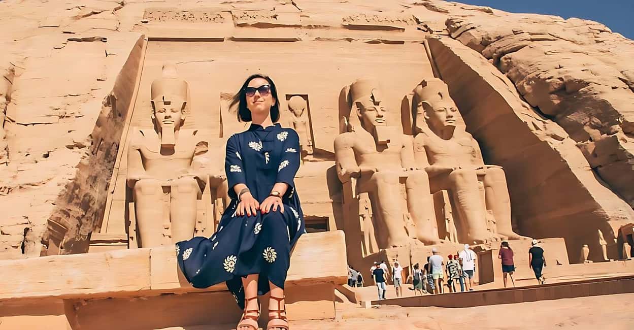 From Hurghada: 2-Day Private Tour of Luxor and Abu Simbel - Private Transfers and the Reality of Long Drives