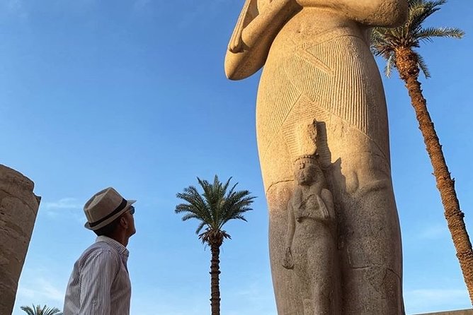 From Hurghada: Day Trip to visit Luxor and Valley of the Kings - Colossi of Memnon: The photo stop that can feel surprisingly moving