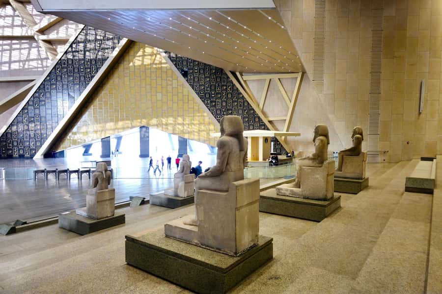 From Hurghada: Grand Egyptian Museum Pyramids Cairo Day Trip - Sphinx plus Valley Temple of Khafre: worth it, and quick by design