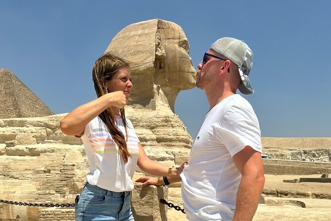 From Hurghada to Giza Pyramids, Egyptian Museum, Khan El Khalili - Lunch in front of the pyramids: a simple break done right
