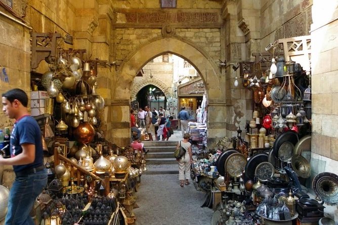 From Hurghada visit Pyramids of Giza & Egyptian museum by flight - Who this Cairo by flight tour is best for
