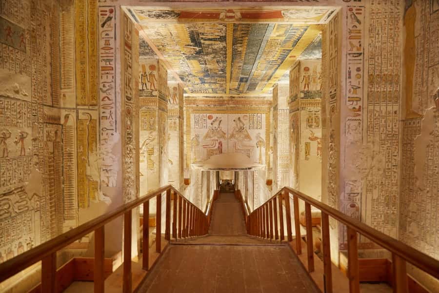 From Luxor: 3-Day Nile Cruise to Aswan with Private Guide - Your private guide: the difference between seeing and understanding
