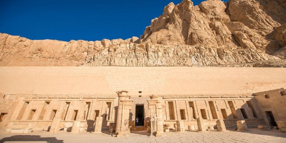 From Luxor: All-Inclusive West Bank Private Tour with Lunch - Private transport and the “real life” of Luxor heat