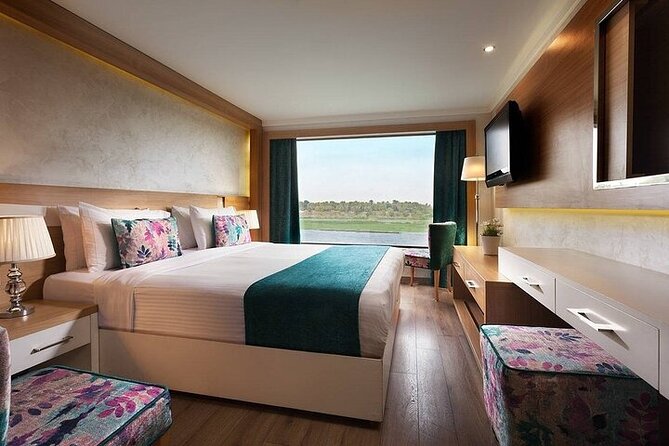 From Luxor:8-Night Luxury Nile River Cruise & Hot Air Balloon - Luxor’s West Bank in one strong first day