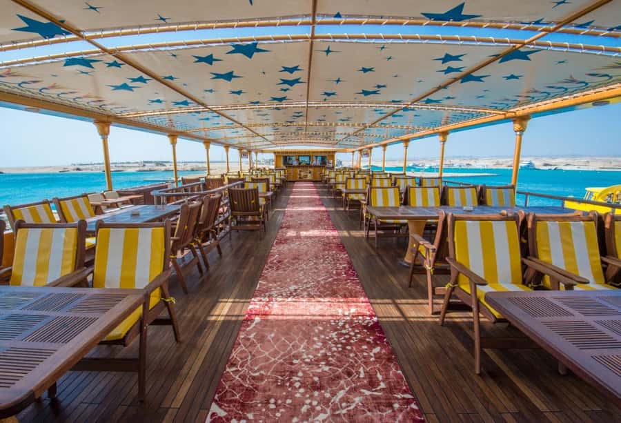 From Makadi: Nefertari Sunset or Morning Cruise With pickup - Quick hits before you go