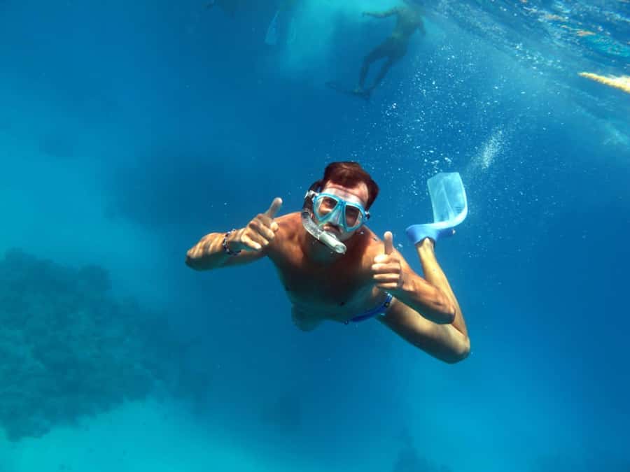 From Sharm: Ras Mohammed snorkeling cruise & optional diving - Lunch on deck: not just food, but recovery time