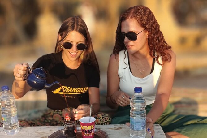 From Siwa: Full day to Salt Lake, Cleopatra Spring & Siwa City tour with Sunset - Lunch in the oasis: what matters and what’s included