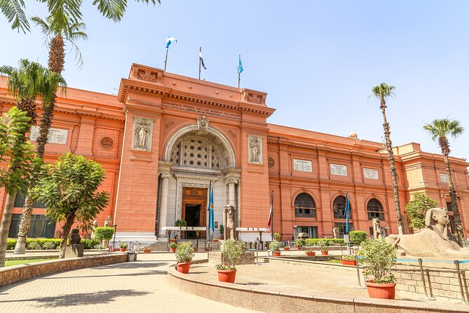Full Day Cairo Guided Tour Pyramids and Museum, Lunch - Hurghada - Egyptian Museum stop: seeing mummies with actual context