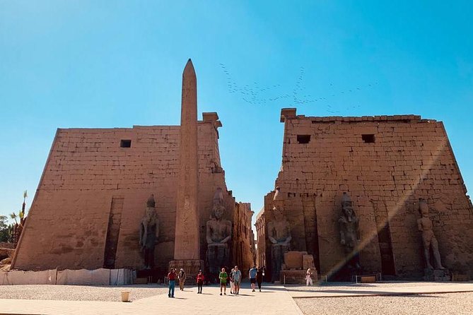 Full-Day East and West Luxor Private Tour - Optional Nile Boat Crossing and Shopping Stops: Keep Control of Your Day