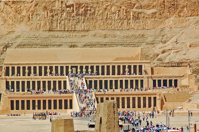 Full Day East Bank, West Bank, and Valley of the Queens in Luxor - Valley of the Kings: pick the tombs that match your curiosity