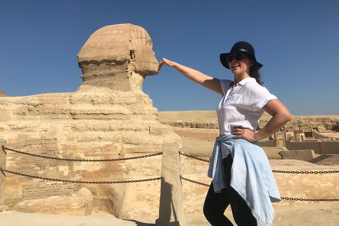 Full-Day Giza Pyramids and Egyptian Museum Private Tour - Private format perks: smoother photos, better questions, calmer pacing