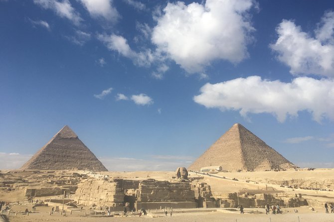 Full-Day Giza Pyramids and Egyptian Museum Private Tour - Stop 1: Giza Plateau in 3 hours, with the Sphinx and Valley Temple included