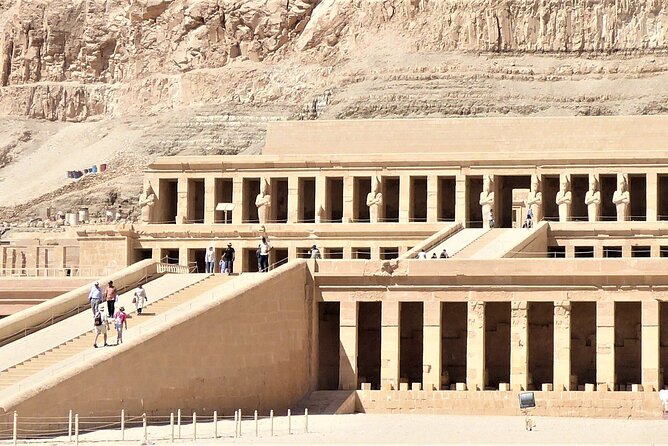 Full Day Luxor From Hurghada with Lunch - Karnak Temple and the hypostyle hall: the main event you should treat seriously