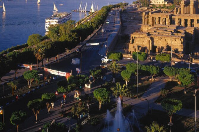 Full Day Luxor From Hurghada with Lunch - Guide, group size, and pacing: where the experience can go either way