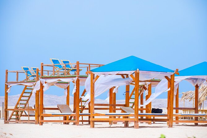 Full-day Nemo Island Snorkeling Sea Cruise With lunch- Hurghada - Lunch Onboard and Unlimited Drinks: Simple, Practical Comfort