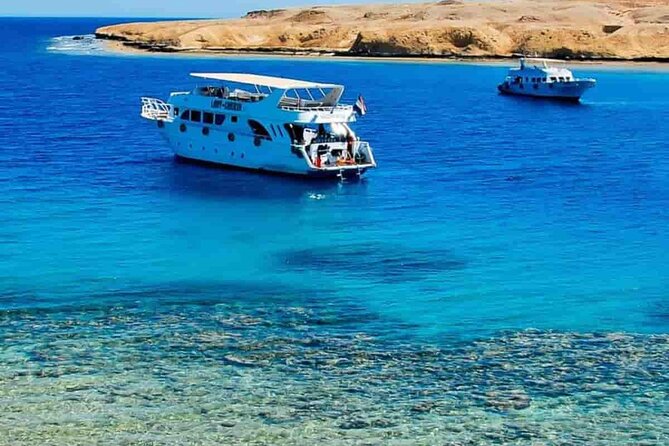 Full-Day Private Cruise in Ain Sokhna with Lunch - Day-use hotel time: a room so the day stays comfortable