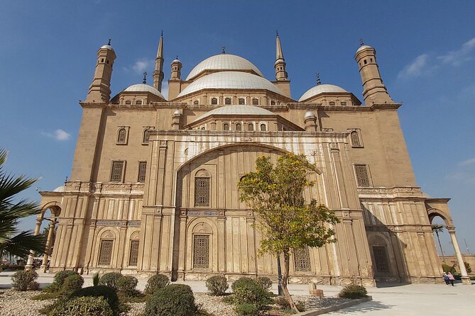 Full-Day Private Tour of Cairo with Lunch and Pick Up - Cairo Citadel: fort power, mosque domes, and big views