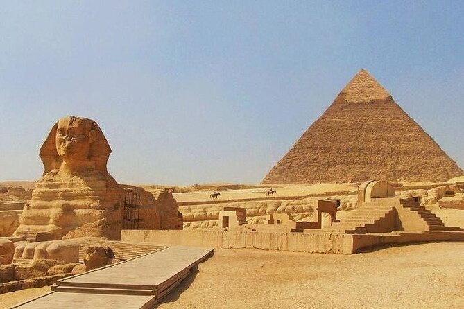 Full Day Pyramids of Giza, Sphinx and Grand Egyptian Museum GEM - Giza Pyramids Stops: Cheops, Khafre, and Menkaure in a Logical Sequence