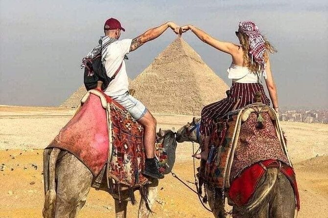 Full-Day Pyramids of Giza Tour from Hurghada - Giza Pyramids Stop: Cheops, Khafra, Menkaura, and the Small Pyramids
