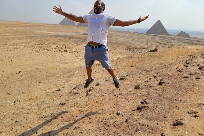 Full-Day Tour Giza Pyramid Egyptian Museum Khan El Khalili - Khafre’s Pyramid Complex: Sphinx Temple and a Well of History