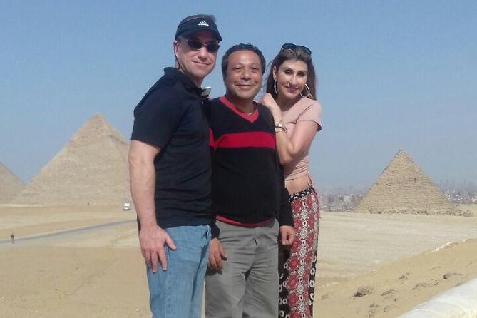 Full Day Tour in Giza Saqqara and Memphis Including Lunch - Giza Plateau: Cheops, Chephren, Mycerinus, Sphinx, and Valley Temple