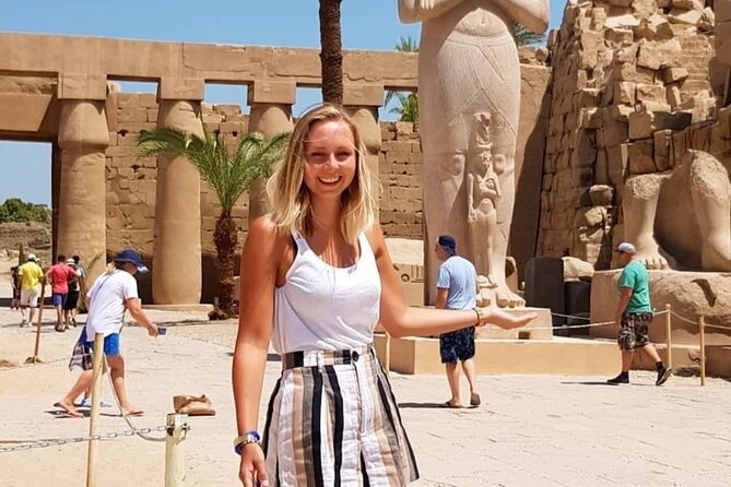 Full-Day Tour in Luxor with Hot air Balloon - Colossi of Memnon: A Quick Stop With Serious Presence