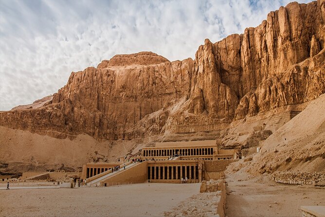 Full Day Tour of the West and East Banks of Luxor - Karnak Temple: The Largest Religious Complex Gets Real